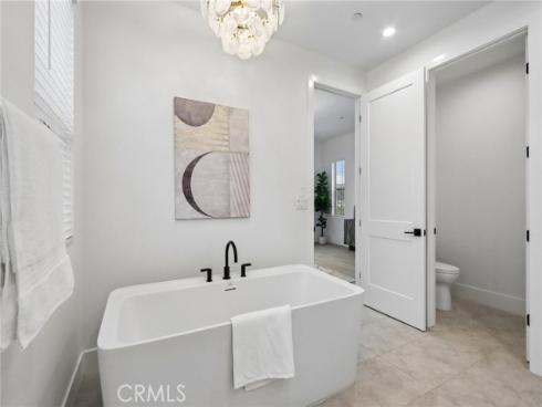 111  Sunnyslope  , Irvine, CA