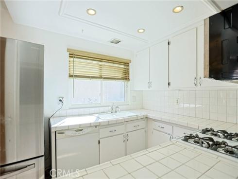 11  Orchard  , Irvine, CA