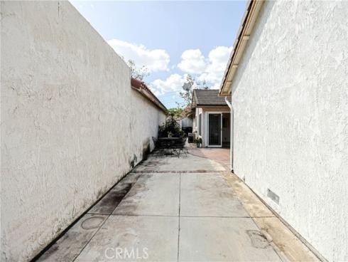11  Orchard  , Irvine, CA