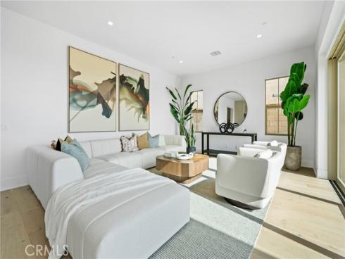 123 Oakstone , Irvine, CA