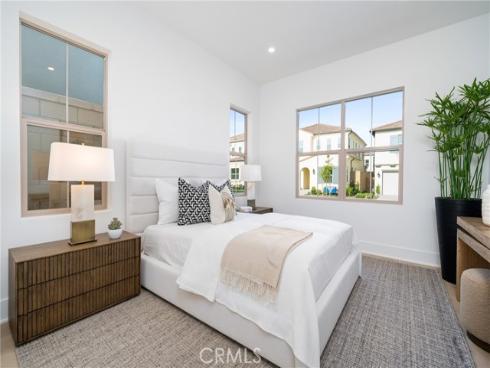 123 Oakstone , Irvine, CA