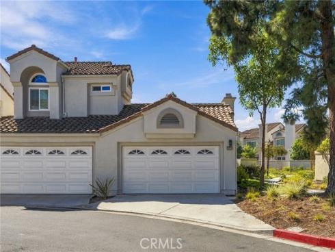 172  Almador  , Irvine, CA