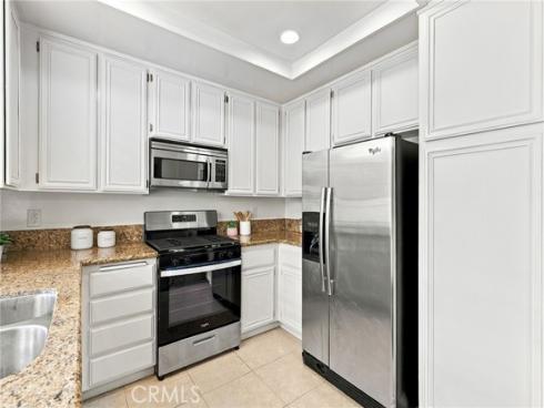 172  Almador  , Irvine, CA