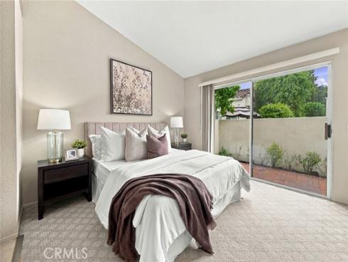 172  Almador  , Irvine, CA