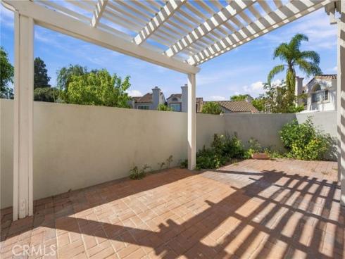 172  Almador  , Irvine, CA