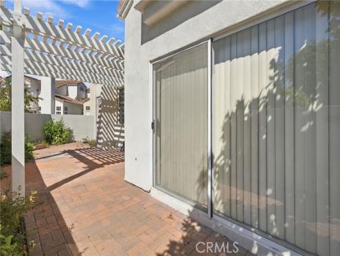 172  Almador  , Irvine, CA