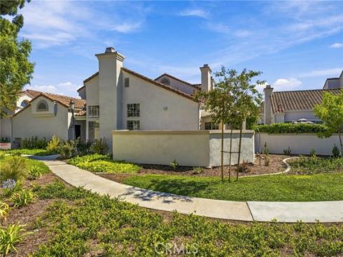 172  Almador  , Irvine, CA