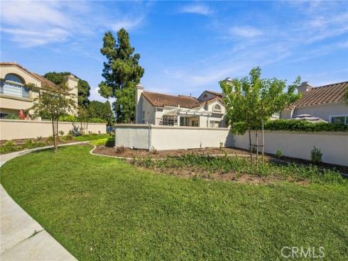 172  Almador  , Irvine, CA