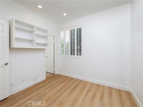 9 Oakhurst , Irvine, CA