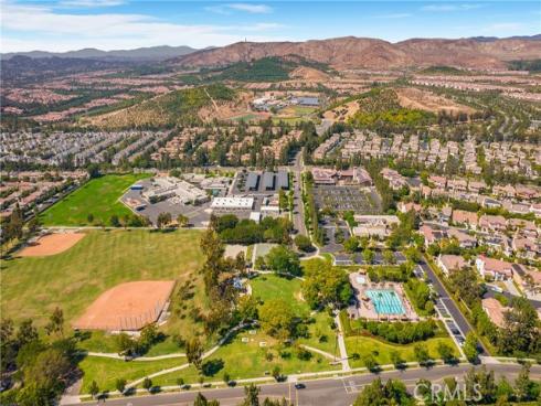 9 Oakhurst , Irvine, CA