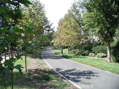 9 Oakhurst , Irvine, CA