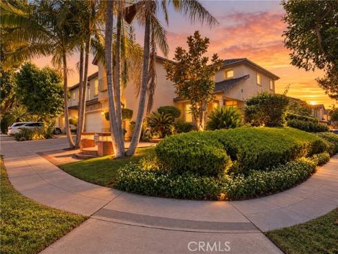 32 Laurelwood , Irvine, CA