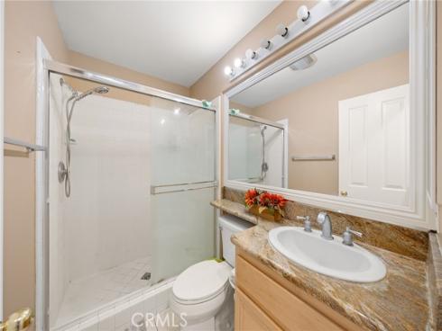 32 Laurelwood , Irvine, CA