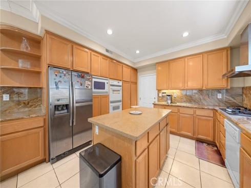 32 Laurelwood , Irvine, CA