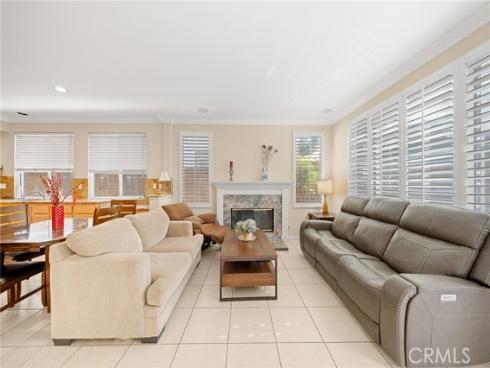 32 Laurelwood , Irvine, CA