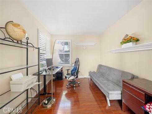 32 Laurelwood , Irvine, CA