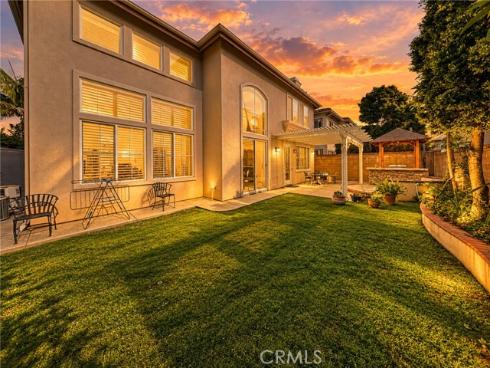32 Laurelwood , Irvine, CA
