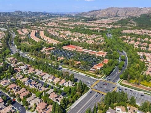 32 Laurelwood , Irvine, CA
