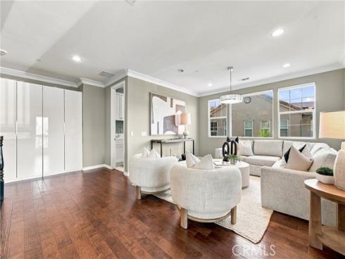 104  Sparrow  , Irvine, CA