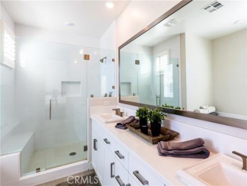 323  Sawbuck  , Irvine, CA