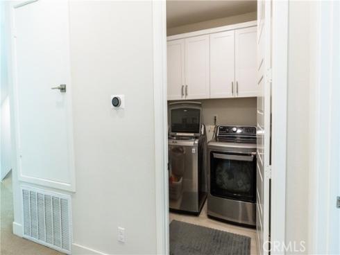 323  Sawbuck  , Irvine, CA