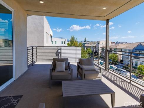 323  Sawbuck  , Irvine, CA