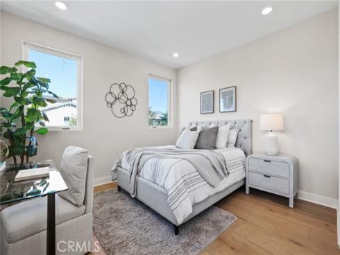 66 Bolide , Irvine, CA