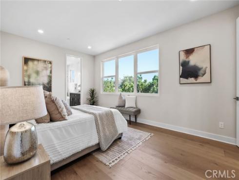 66 Bolide , Irvine, CA