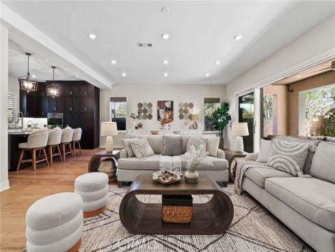 66 Bolide , Irvine, CA