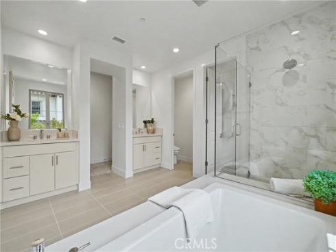 212 Sutters Mill , Irvine, CA
