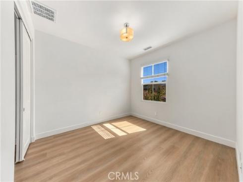 68 Meander , Irvine, CA