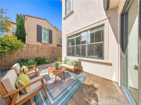 68 Meander , Irvine, CA