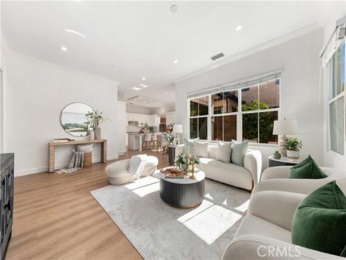 68 Meander , Irvine, CA