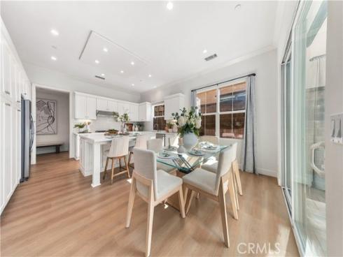 68 Meander , Irvine, CA