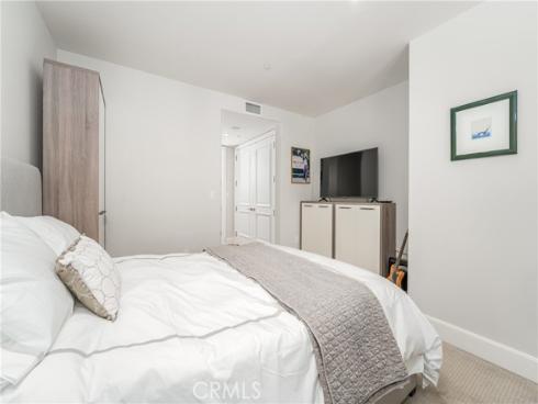 3043 Scholarship , Irvine, CA