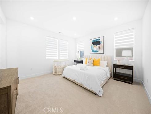 505  Durant  , Irvine, CA