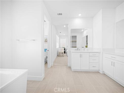 505  Durant  , Irvine, CA