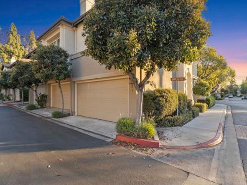 3 Darlington , Irvine, CA
