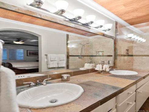 3 Darlington , Irvine, CA