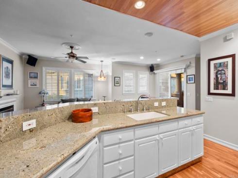3 Darlington , Irvine, CA