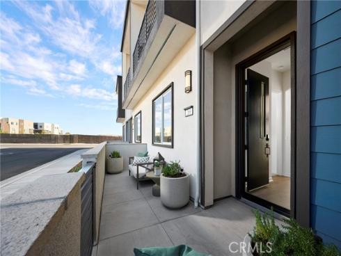 233 Blue Wing , Irvine, CA