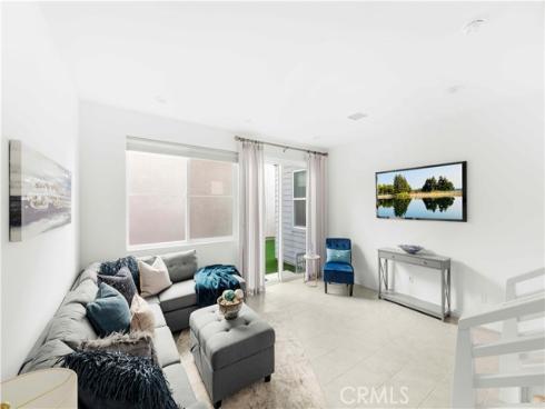 351  Baluster  , Irvine, CA