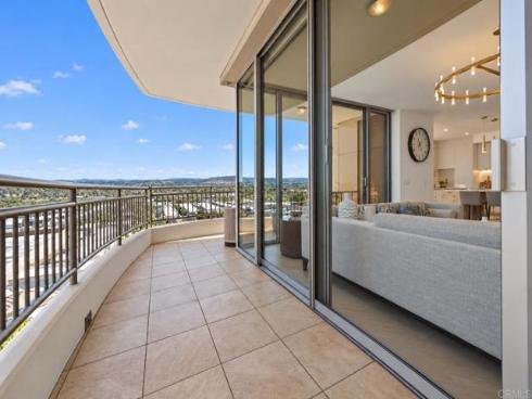 5102 Scholarship , Irvine, CA
