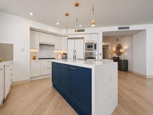 5102 Scholarship , Irvine, CA