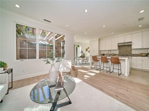 53 Open Range , Irvine, CA