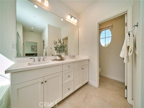 53 Open Range , Irvine, CA