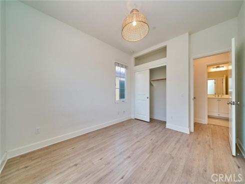53 Open Range , Irvine, CA