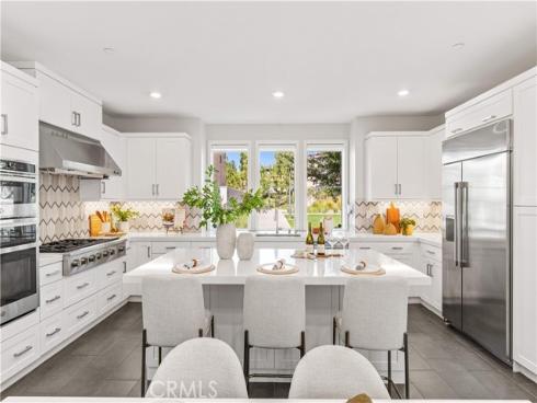 238 Chorus , Irvine, CA