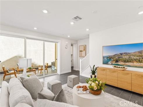 238 Chorus , Irvine, CA