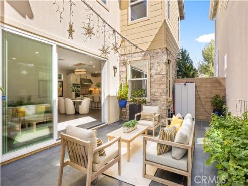 238 Chorus , Irvine, CA